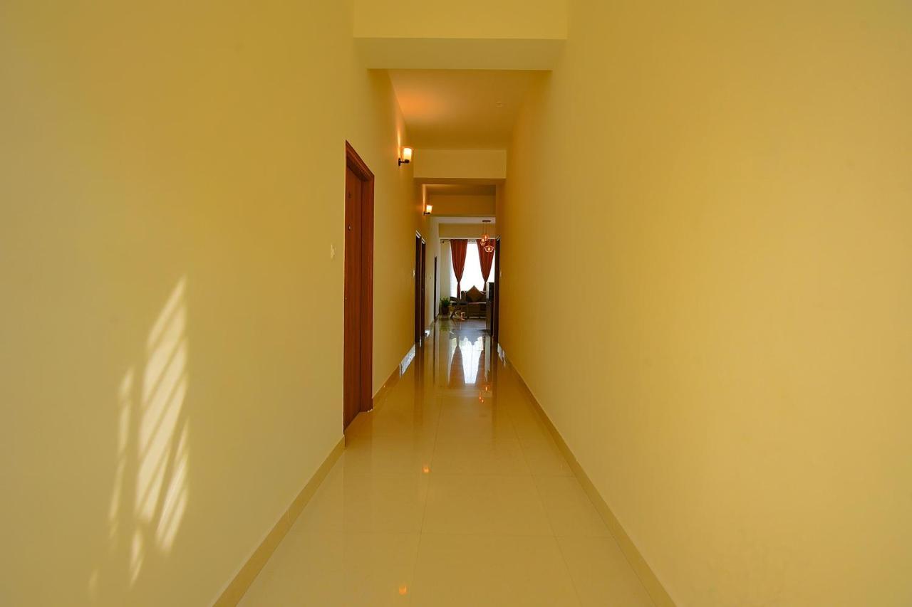 Fabhotel Gr Lake View - Btm Layout 벵갈루루 외부 사진
