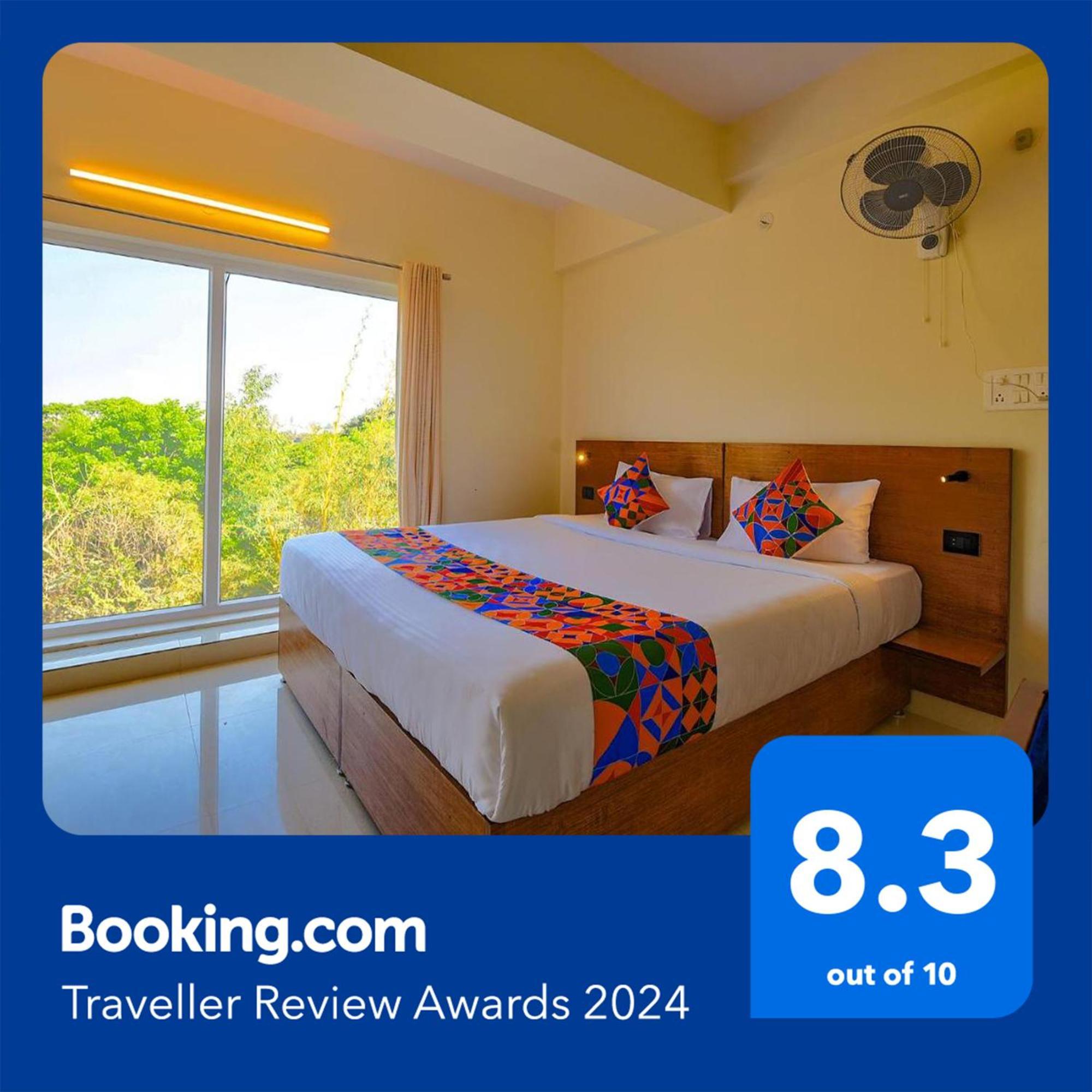Fabhotel Gr Lake View - Btm Layout 벵갈루루 외부 사진
